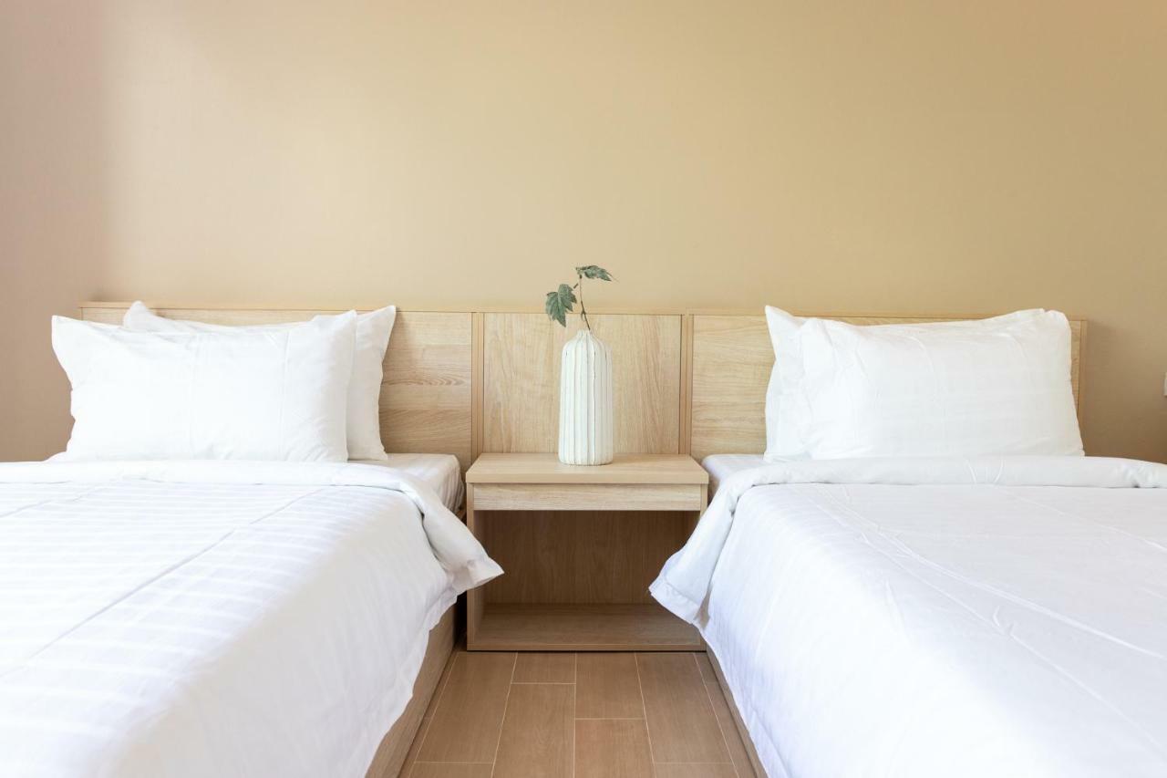 O2 Hotel Lopburi Luaran gambar